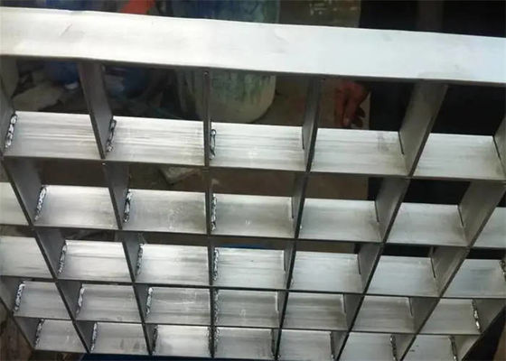 Press Locked Steel Grating , Serrated Surface Bar Grating Manufacturers